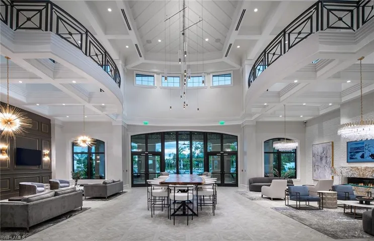 2107  Freemont  WAY, Naples, FL 34120