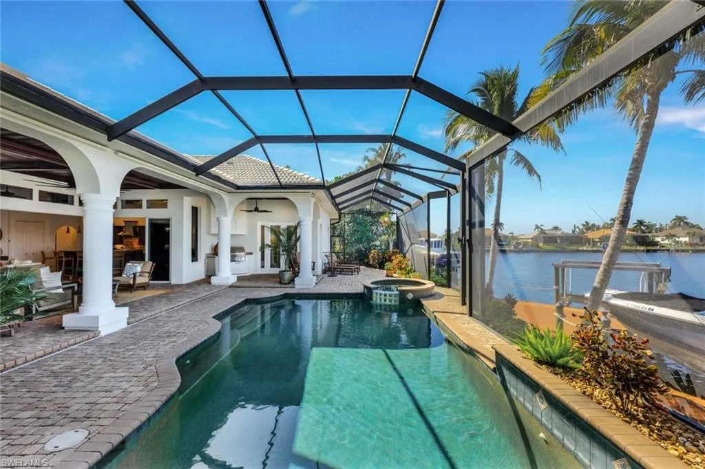 1819 Harbour CIR, Cape Coral, FL 33914,225036963