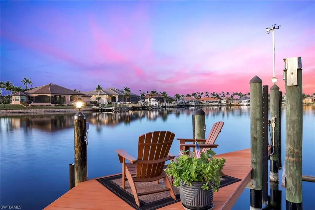 1819 Harbour CIR, Cape Coral, FL 33914,225036963