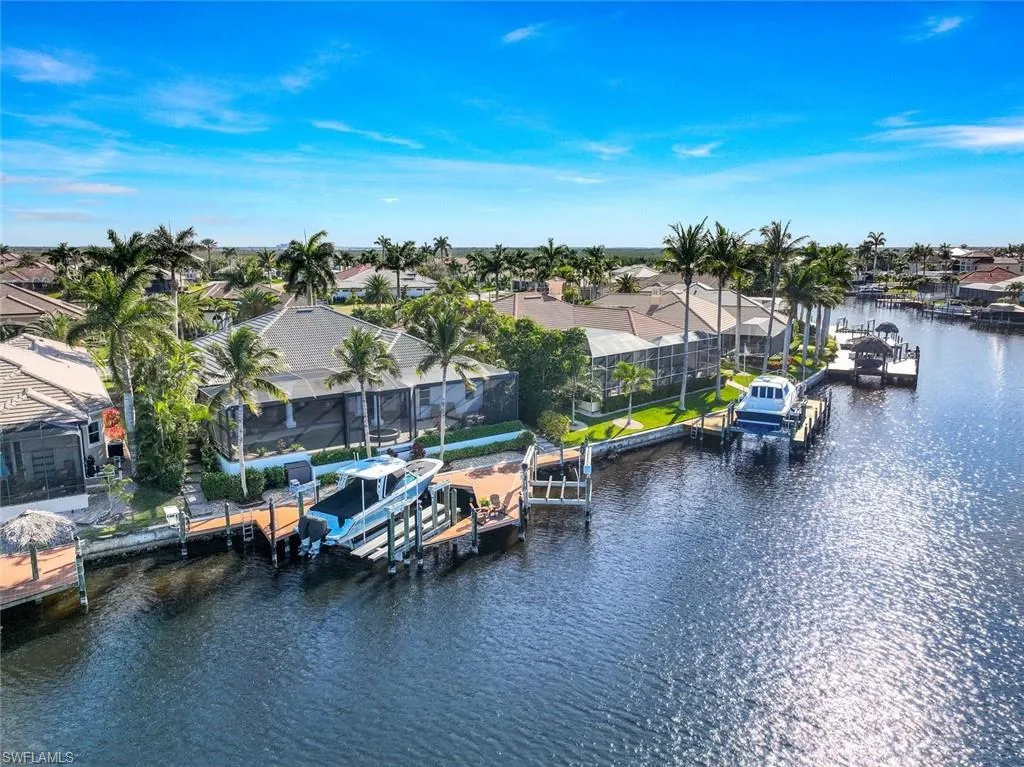 1819 Harbour CIR, Cape Coral, FL 33914,225036963
