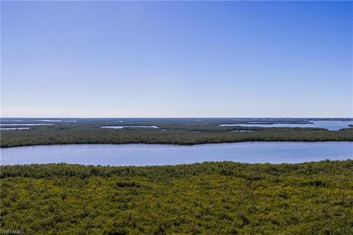 MC ILVANE BAY- 10,000 ISLANDS