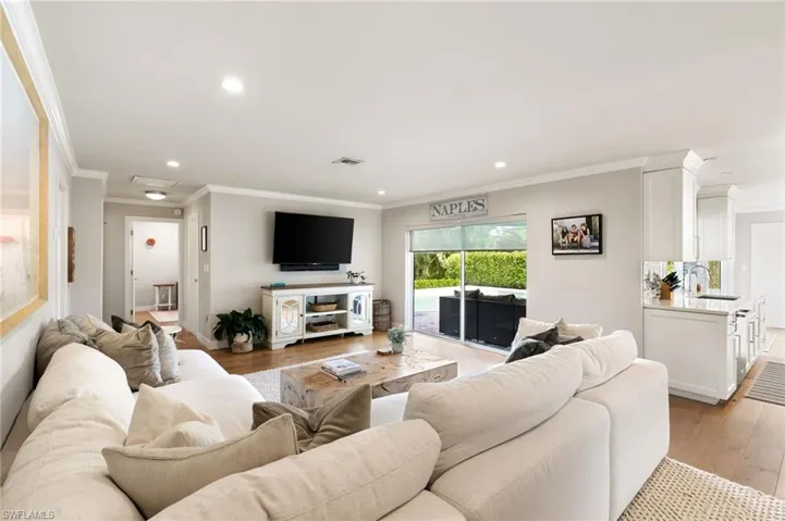 2140 Shad Ct, Naples, Florida 34102