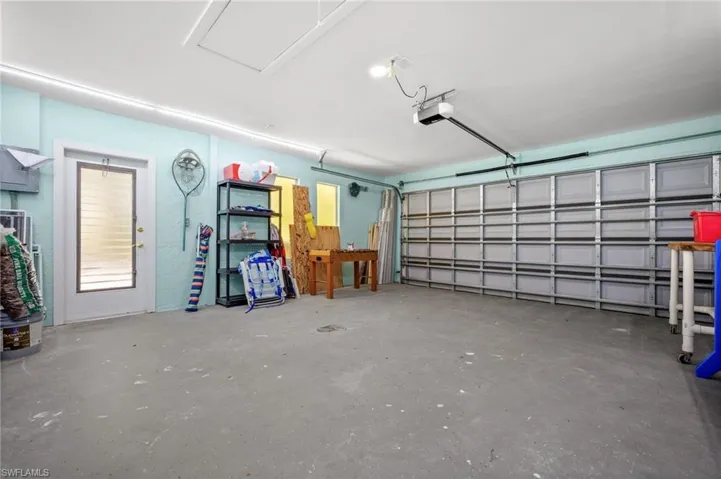 1432 Venetian Ct, Cape Coral, Florida 33904