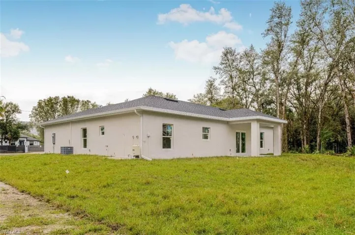 2552  56th NE AVE, Naples, FL 34120