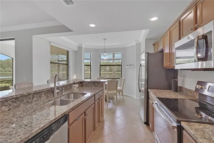 9560 Trevi Ct 4812, Naples, Florida 34113