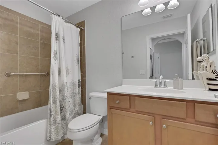 9560 Trevi Ct 4812, Naples, Florida 34113