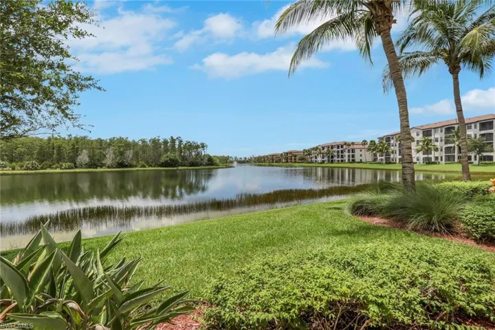 9560 Trevi Ct 4812, Naples, Florida 34113