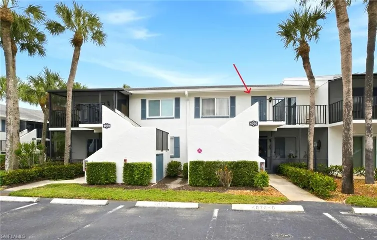 4070 Looking Glass Ln 10, Naples, Florida 34112