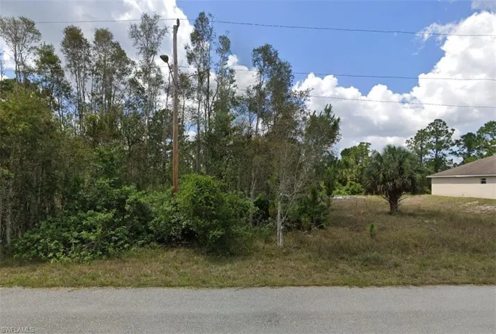 1040 Candlelight Dr, Lehigh Acres Fl 33974