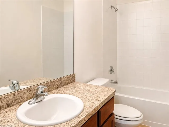 705 Sw 23rd Ter, Cape Coral, Florida 33991