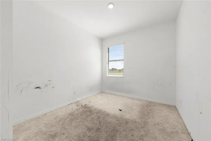 2021 Ne 4th Ave, Cape Coral, Florida 33909