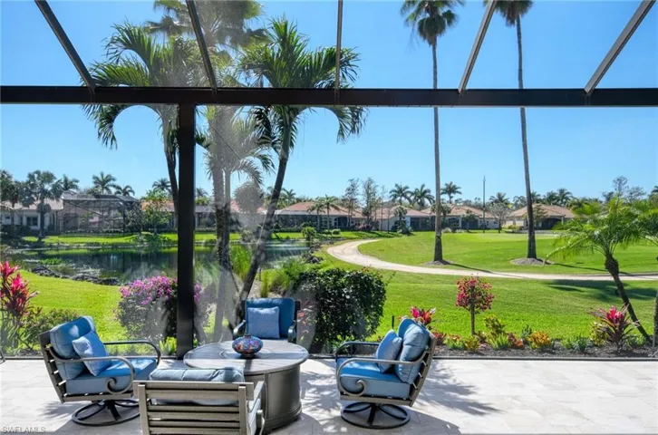 Panoramic screen with Lake and golf course views