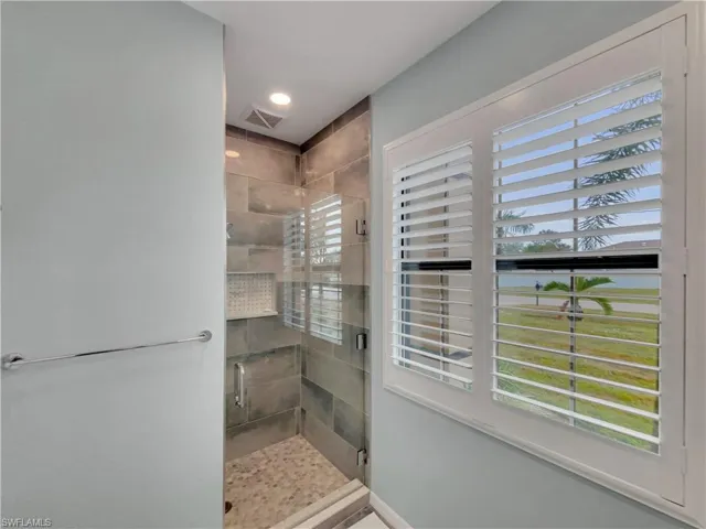 822  Lystra  AVE, Fort Myers, FL 33913