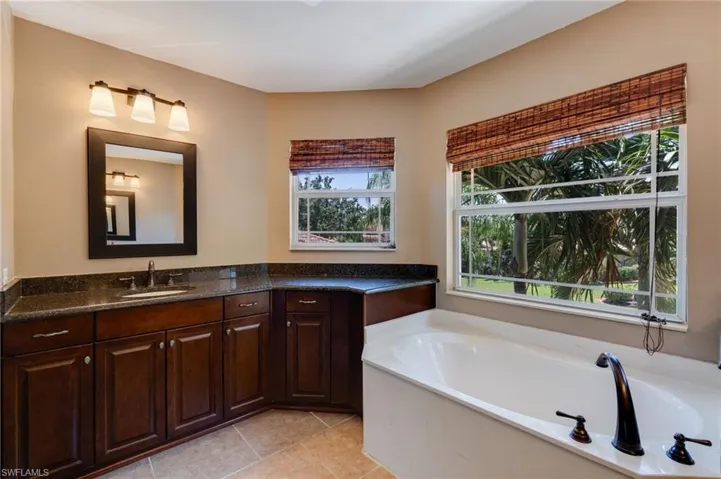 20886 Torre Del Lago St, Estero, Florida 33928