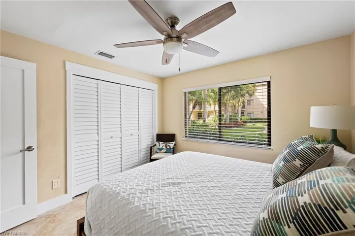 5250  Fox Hollow  DR, Naples, FL 34104