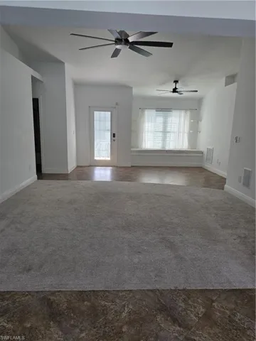 2136 Se 8th Ave, Cape Coral, Florida 33990