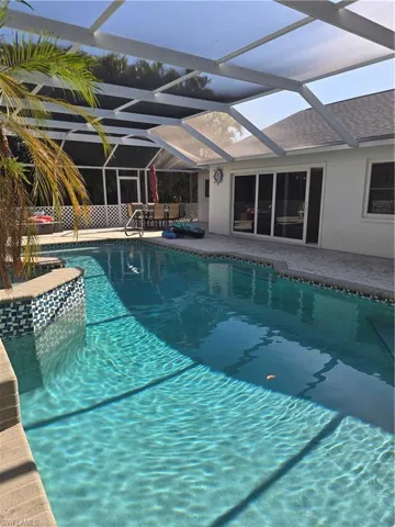 2136 Se 8th Ave, Cape Coral, Florida 33990
