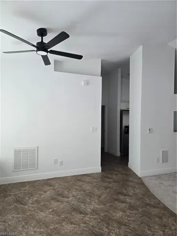 2136 Se 8th Ave, Cape Coral, Florida 33990