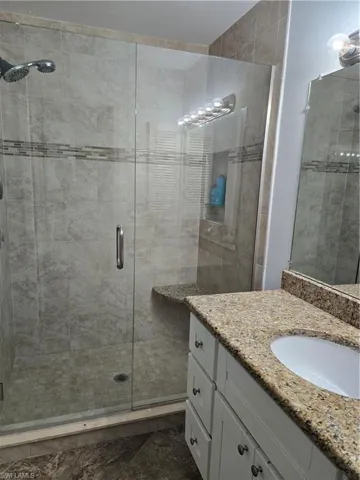 2136 Se 8th Ave, Cape Coral, Florida 33990