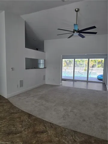 2136 Se 8th Ave, Cape Coral, Florida 33990