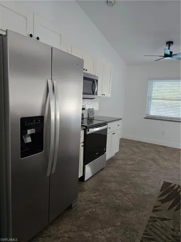 2136 Se 8th Ave, Cape Coral, Florida 33990