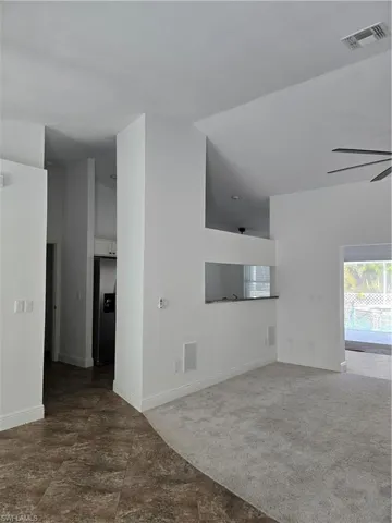 2136 Se 8th Ave, Cape Coral, Florida 33990