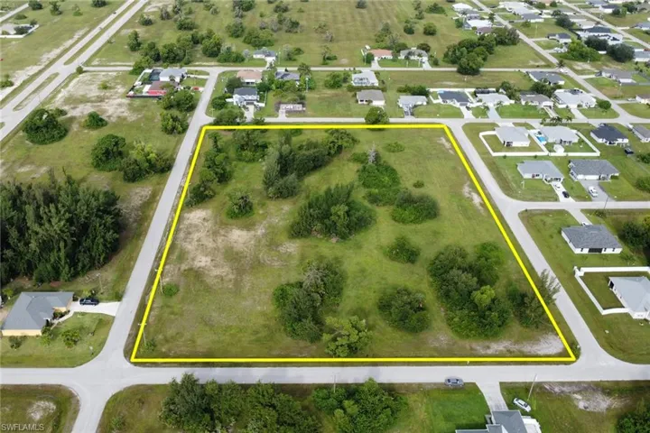 1626 Nw 2nd Ave, Cape Coral, Florida 33993