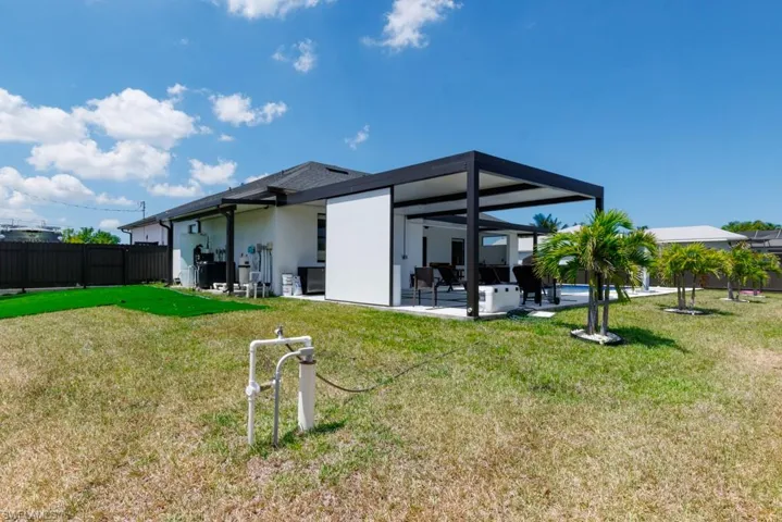 1007 NW 19th  ST, Cape Coral, FL 33993