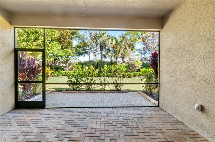 Covered Lanai looking out onto the landscaped area