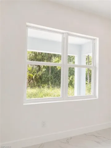 303 W 7th  ST, Lehigh Acres, FL 33972
