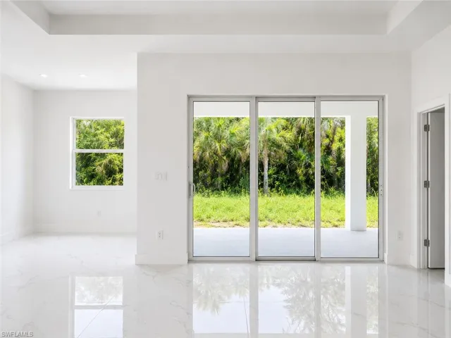 303 W 7th  ST, Lehigh Acres, FL 33972