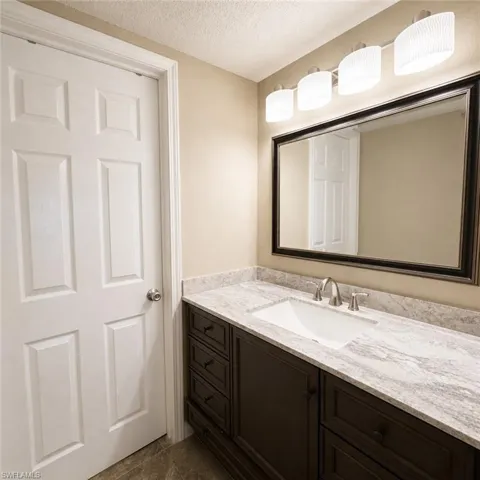 2264 Winkler Ave 202, Fort Myers, Florida 33901