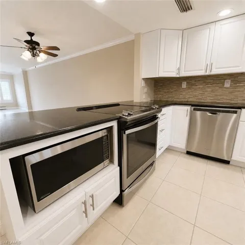 2264 Winkler Ave 202, Fort Myers, Florida 33901