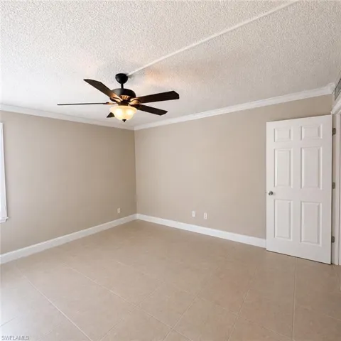 2264 Winkler Ave 202, Fort Myers, Florida 33901