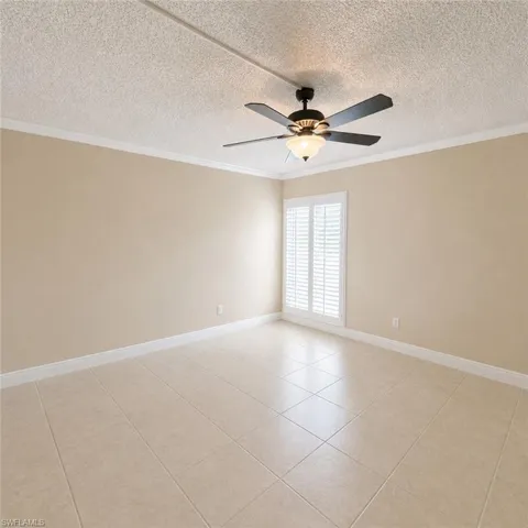 2264 Winkler Ave 202, Fort Myers, Florida 33901