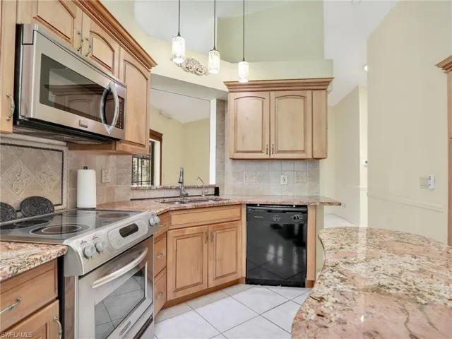 13243  Heather Ridge  LOOP, Fort Myers, FL 33966
