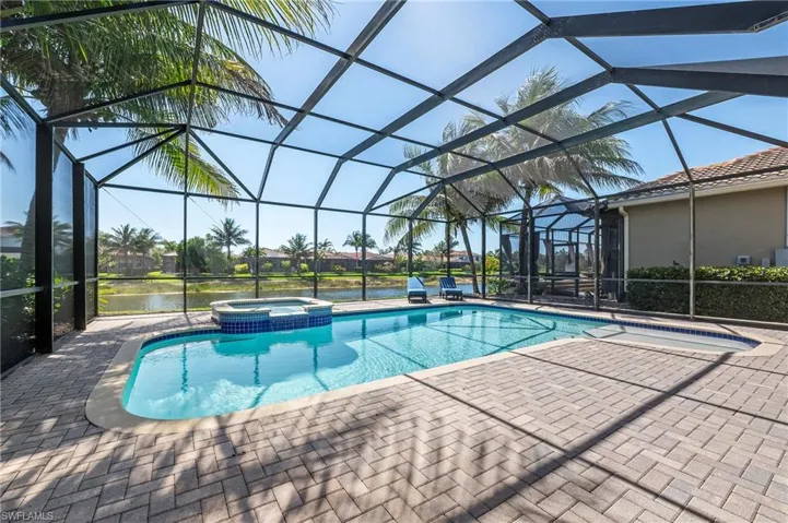 Pool & spa