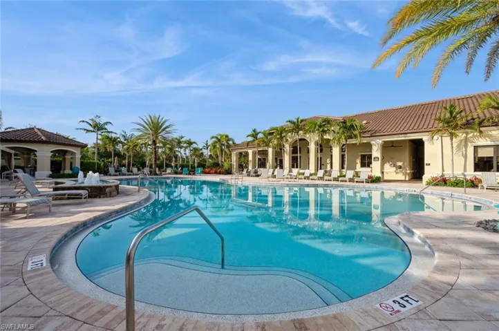 Community pool
