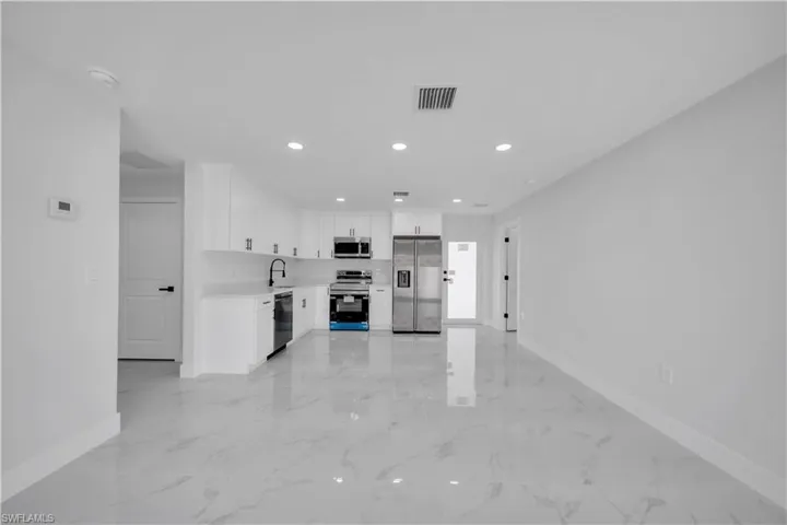 2604 51st St Sw, Lehigh Acres, Florida 33976