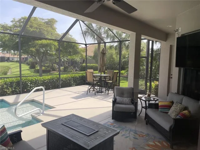 5634 Whispering Willow Way, Fort Myers, Florida 33908