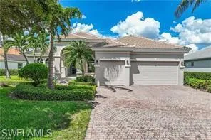 5634 Whispering Willow Way, Fort Myers, Florida 33908