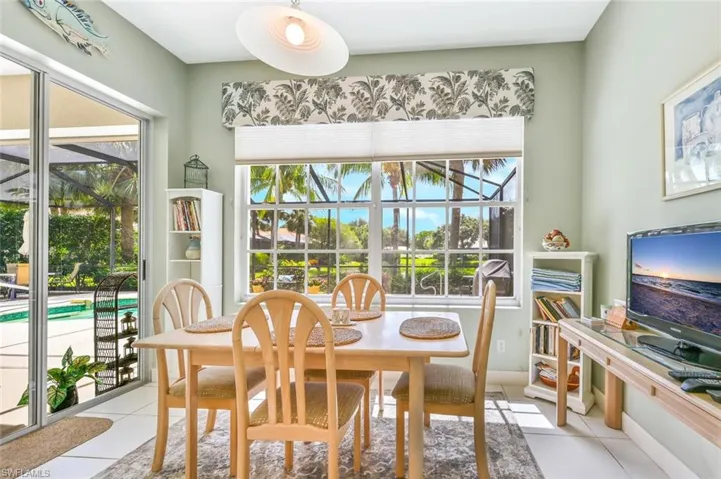 2259 Island Cove Cir, Naples, Florida 34109