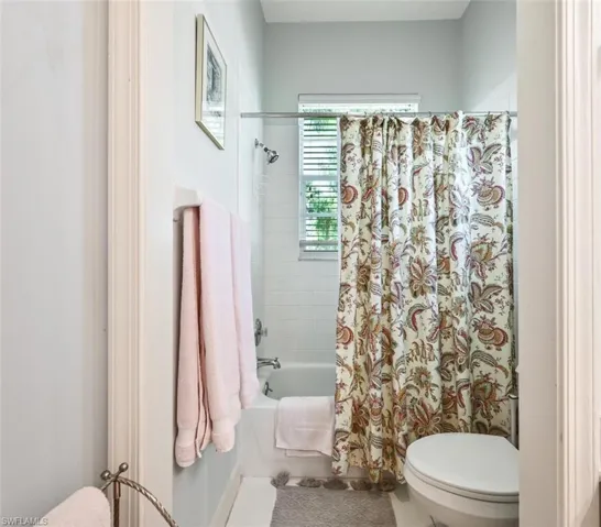 2259 Island Cove Cir, Naples, Florida 34109
