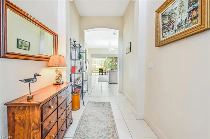 2259 Island Cove Cir, Naples, Florida 34109