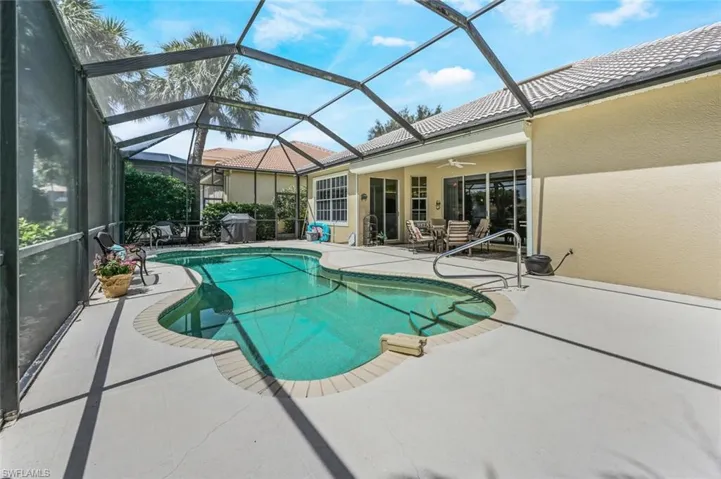 2259 Island Cove Cir, Naples, Florida 34109