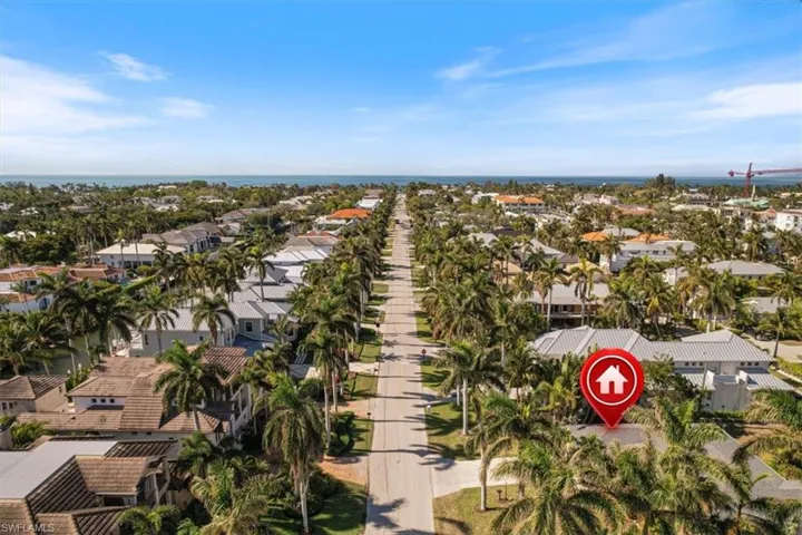 Five block walk to the beach