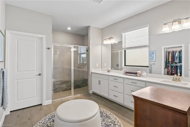 10853  Timber Creek  DR, Fort Myers, FL 33913