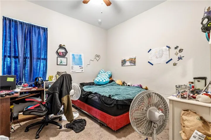 1804 Sw 42nd St, Cape Coral, Florida 33914