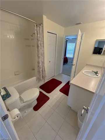 2011 NW 10th  AVE, Cape Coral, FL 33993