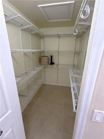2011 NW 10th  AVE, Cape Coral, FL 33993